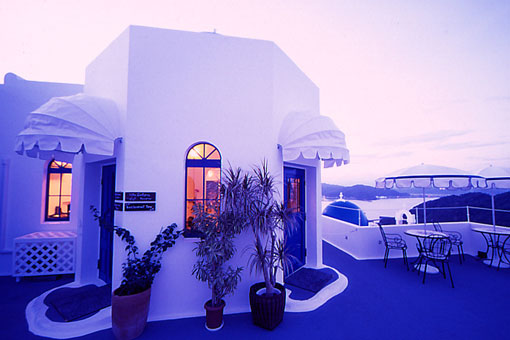 HOTEL Villa Santorini -- ���X�g����